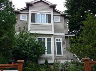 2122 N 59th St, Seattle, WA 98103