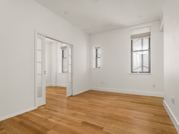 235 W 75th St APT 301