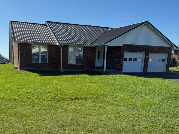 826 S Deer Bend Dr, Hanover, IN 47243