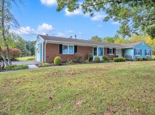 218 Cemetery Hill Rd, Washington, NJ 07882