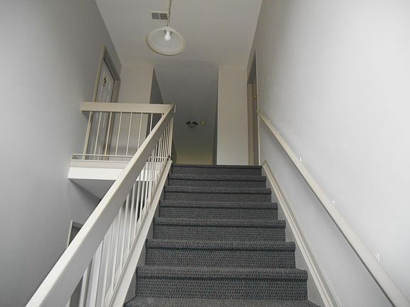 5th image of 34670 Clarkson Dr W APT 38