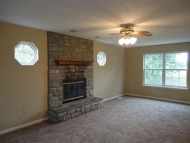 5079 Rockdale Rd — Photo 6