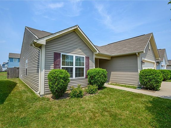 4th image of 4046 Presidio Cir
