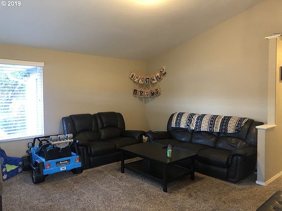 5th image of 6904 NE 99th Ct