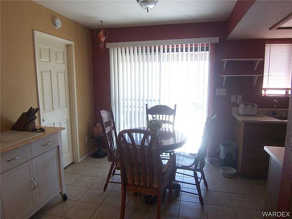 5th image of 1829 Wendell Ave