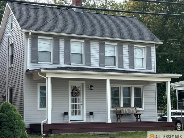 604 Main St, Sayreville, NJ 08872