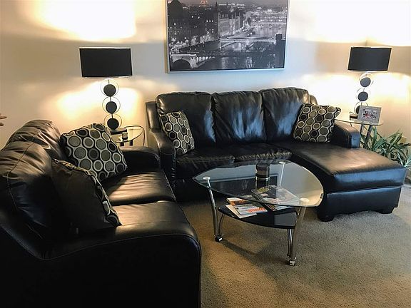 3rd image of 22 Seneca Dr #1047