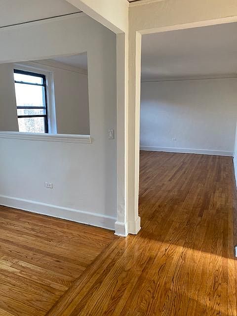 1st image of 650 Gramatan Ave #5