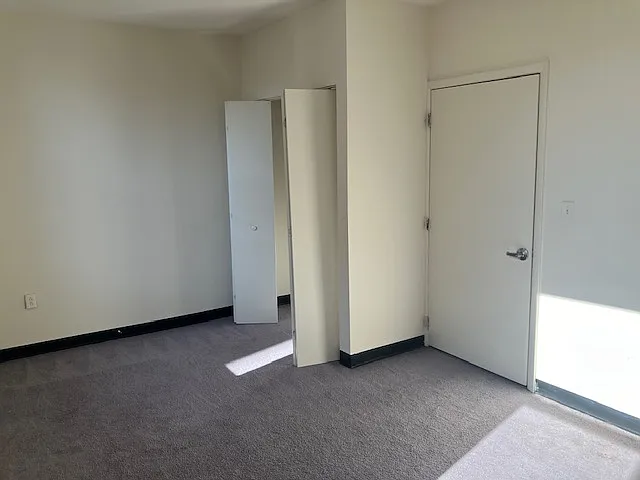 525 S Randolph St #6 — Photo 12