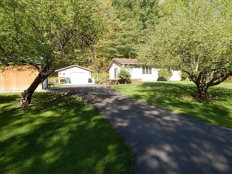 1st image of 2165 Lakeshore Dr