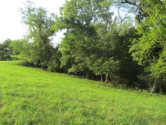 5th image of 514 Highway 22 W