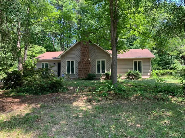 4804 Yorkwood Dr, Greensboro, NC 27407