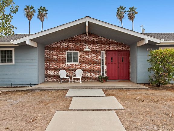 4th image of 36150 Avenue 12