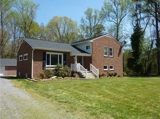 21717 Magnolia Ave, South Chesterfield, VA 23803