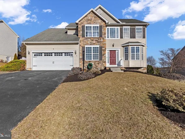 21 N Alpine Dr, York, PA 17408