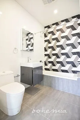 Rented by Bohemia Realty Group | media 35