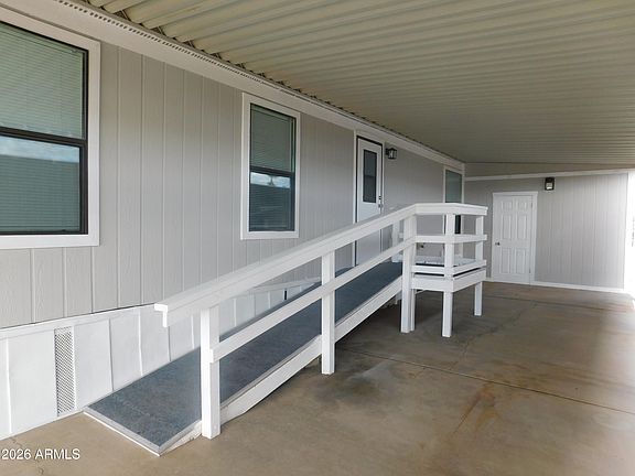 3rd image of 980 E Broadway Avenue #13