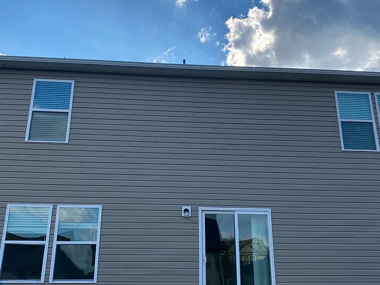 128 Evonshire Blvd — Photo 6