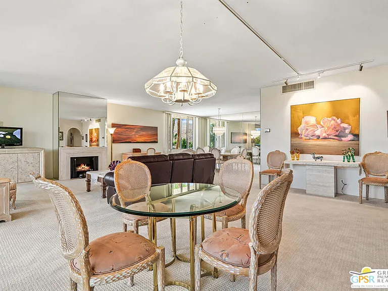900 Island Dr #313 — Photo 8