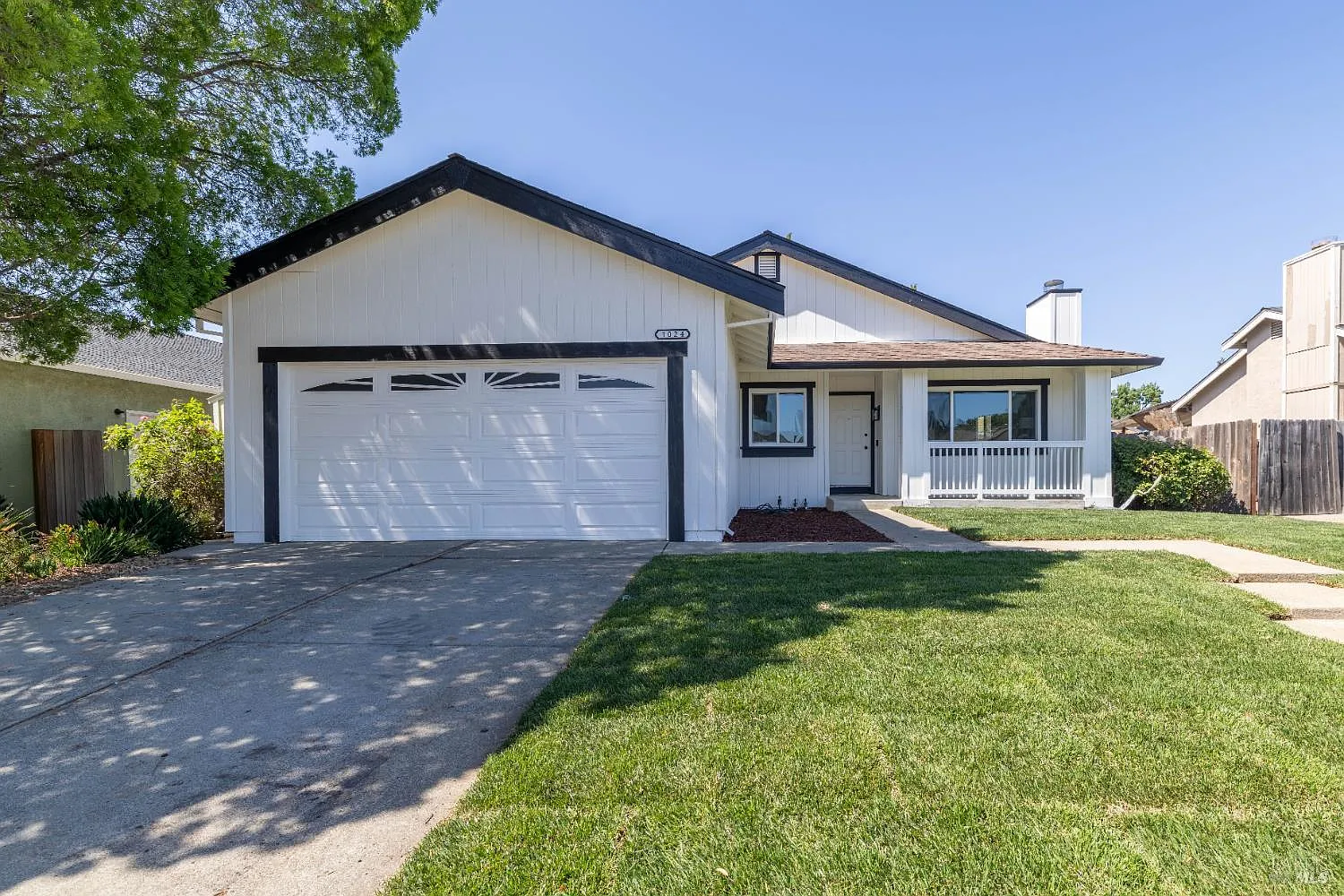 1024 Pintail Dr photo 1