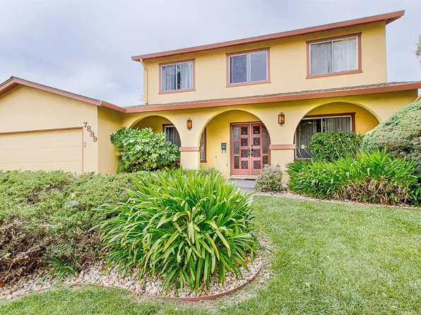 7899 Beverly Dr, Rohnert Park, CA 94928