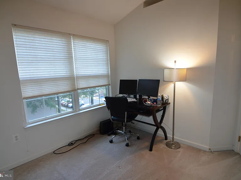 2946 Saxon Flowers Dr — Photo 25