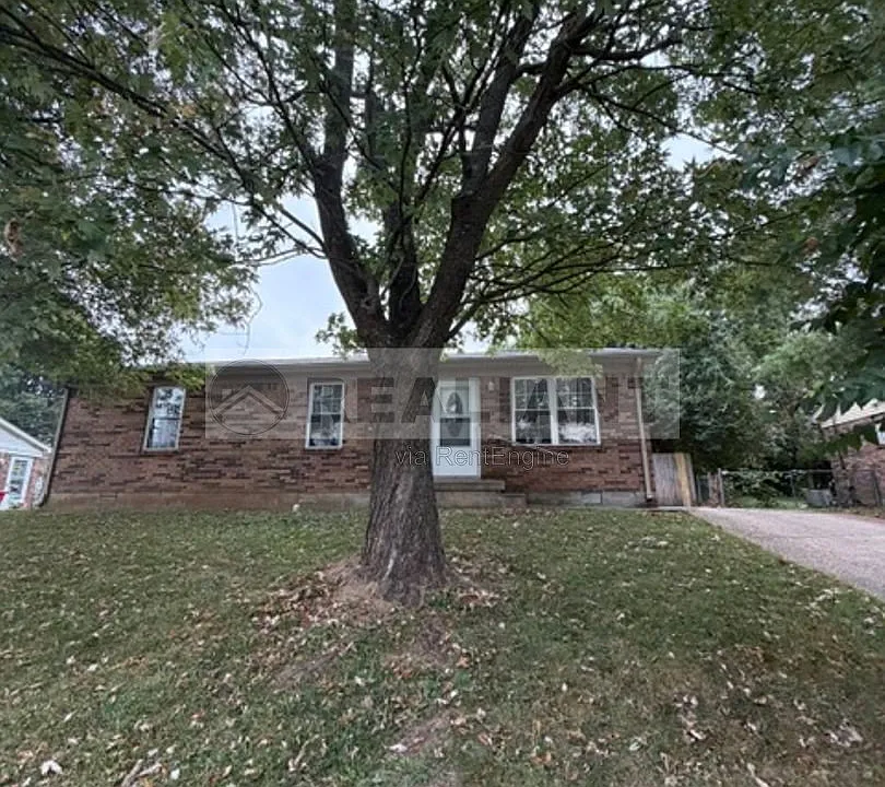 112 Birch Dr