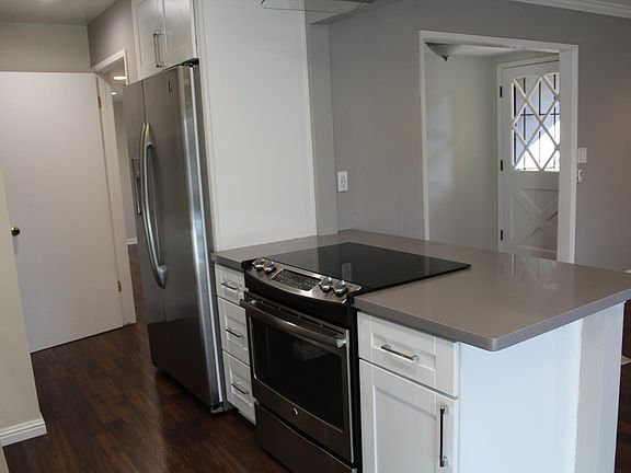 2nd image of 3419 Leigh Ave