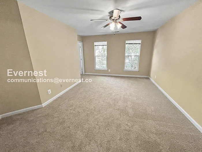 8 Sarrington Ct — Photo 16