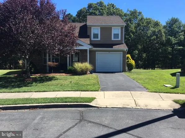 24 Beechwood Ct, Barnegat, NJ 08005