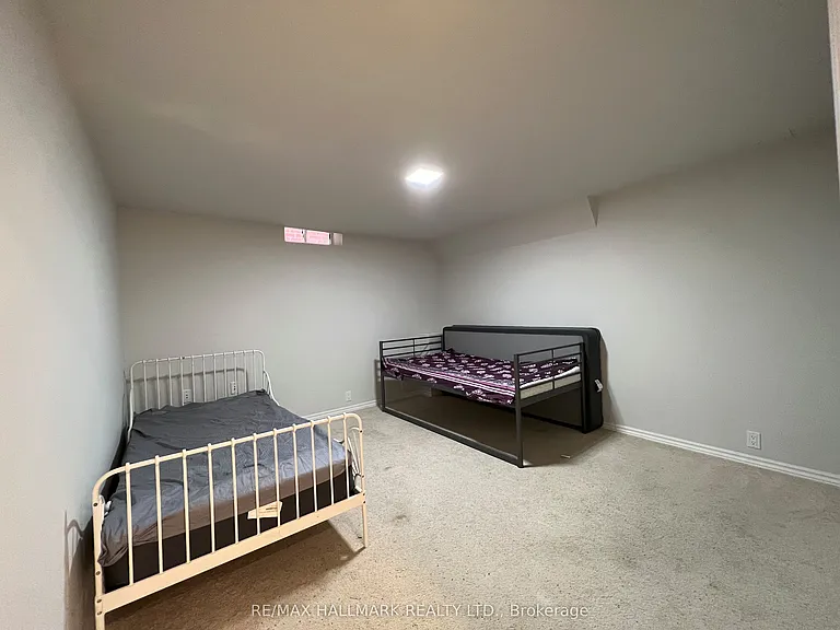 86 Verdi Rd — Photo 10