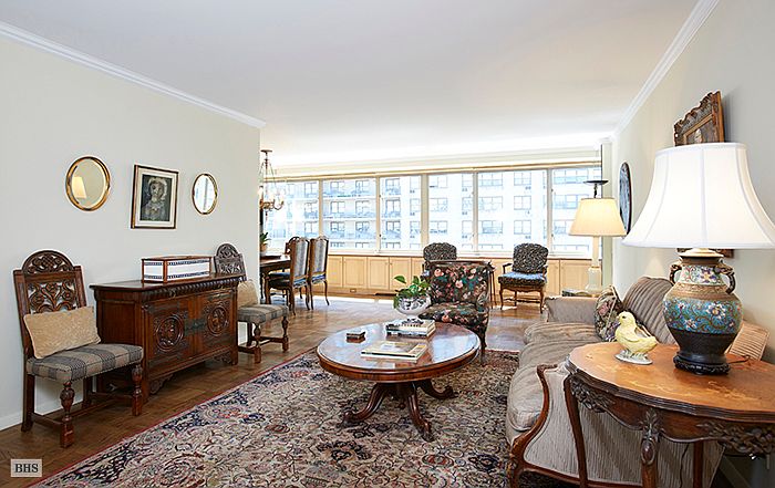 1st image of 315 W 70th St APT 17G