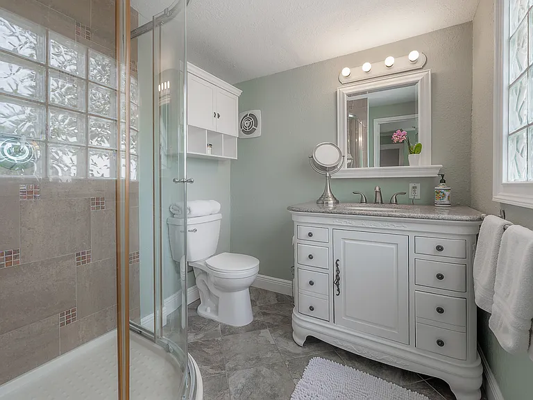 1109 E Patterson St — Photo 31