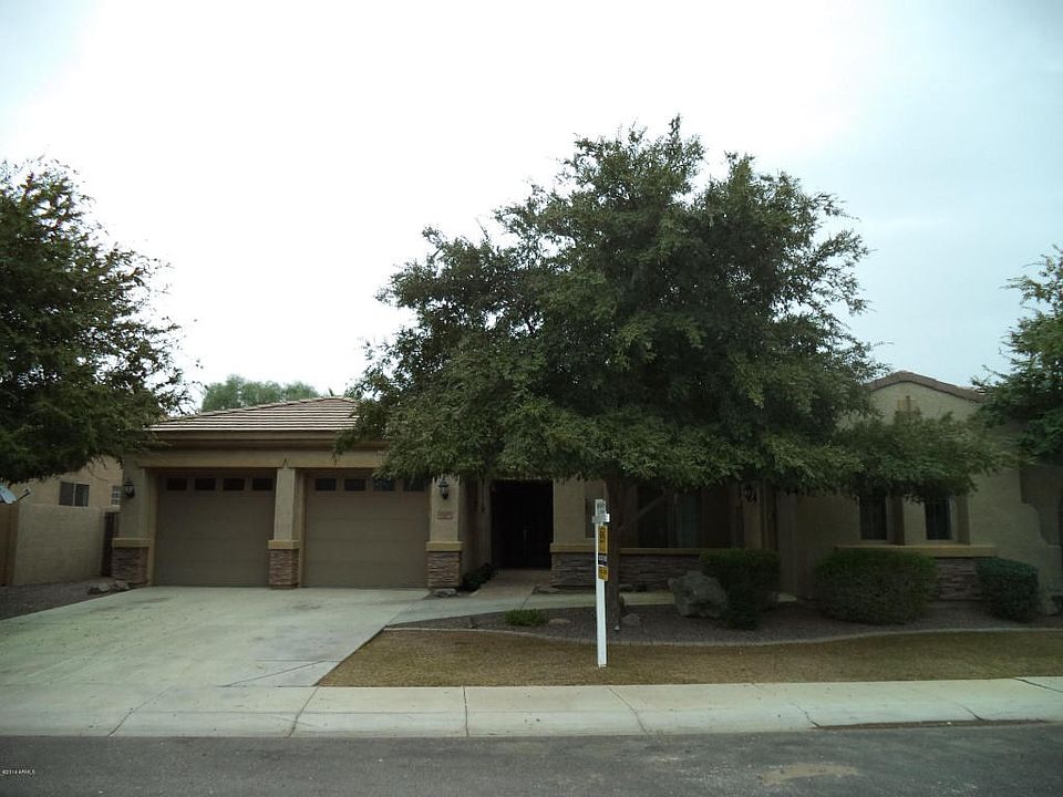 1st image of 2629 S Pinnacle Dr