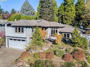 8495 SW Milon Ln, Portland, OR 97225