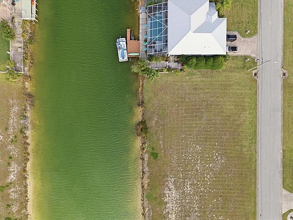 4th image of 3487 Croaker Dr #14