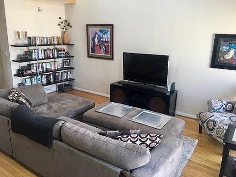 5th image of 1633 W Le Moyne St APT 3