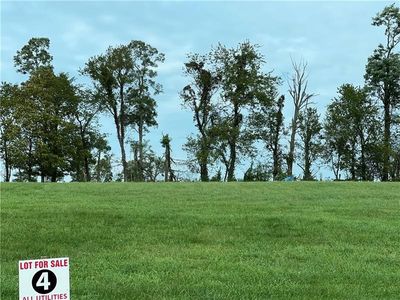 4 Sunset Dr, Uniontown, PA, 15401
