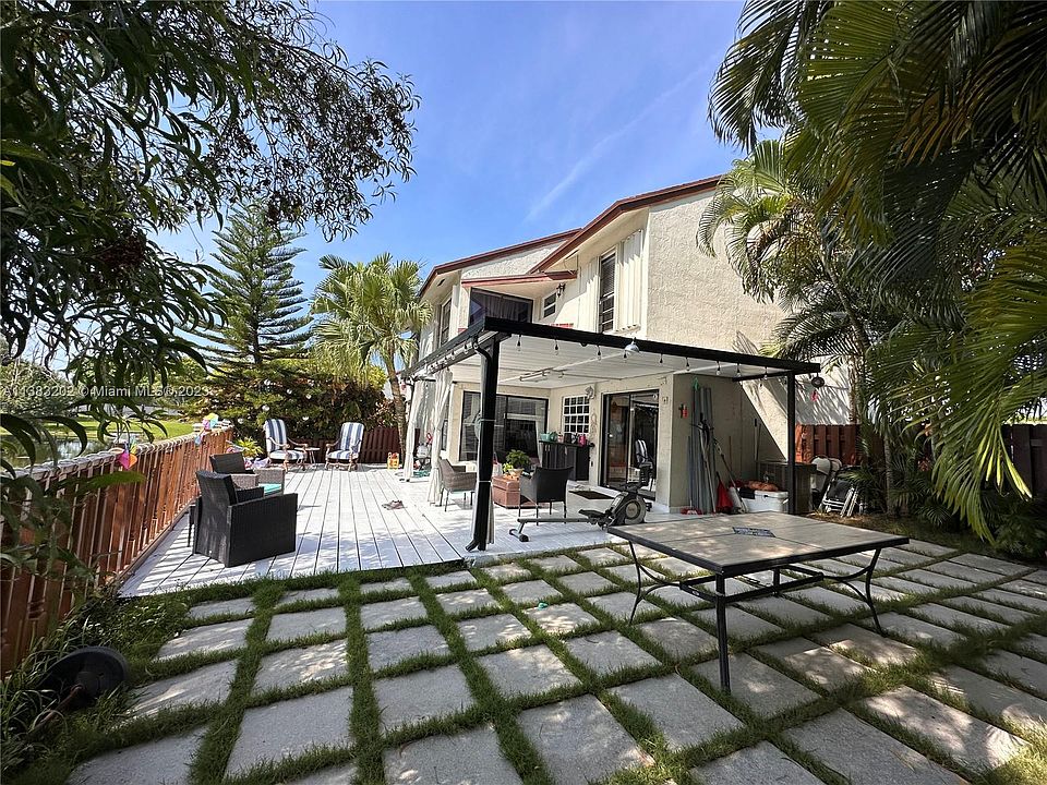 493 NW 98th Ct 493, Miami, FL 33172 Zillow