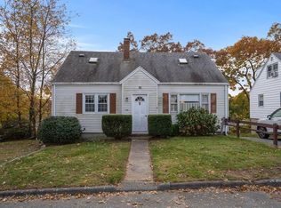 6 Bartlett St, Peabody, MA 01960