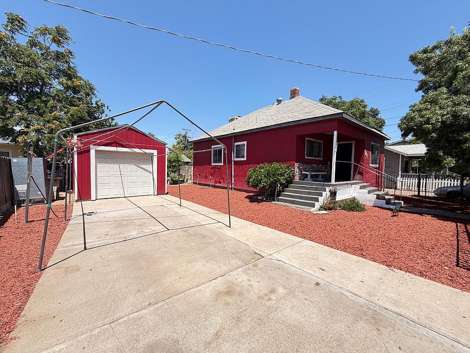 1st image of 323 E 1st St