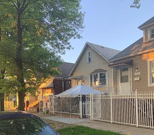 2nd image of 10711 S Buffalo Ave