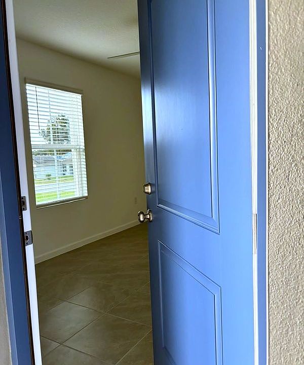 1st image of 15393 SW 34th Court Rd