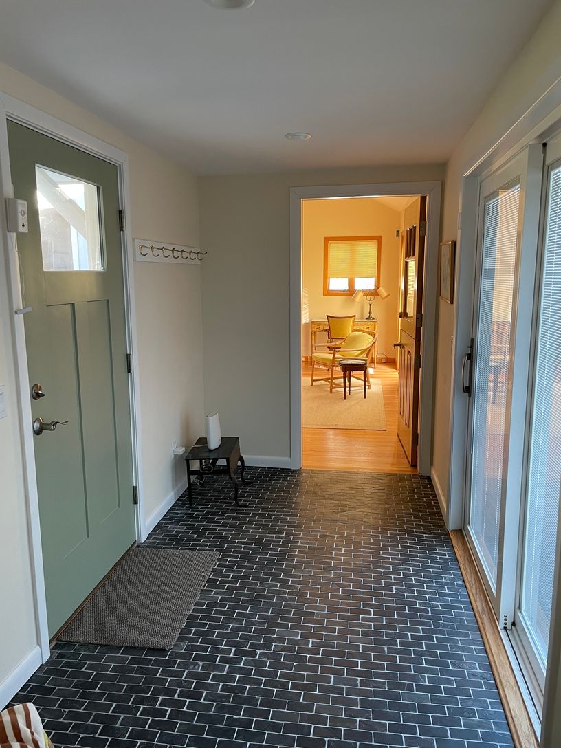  quest quarters entrance