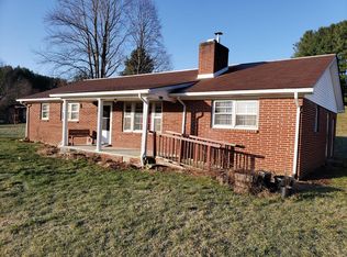 5885 Comers Rock Rd, Elk Creek, VA 24326