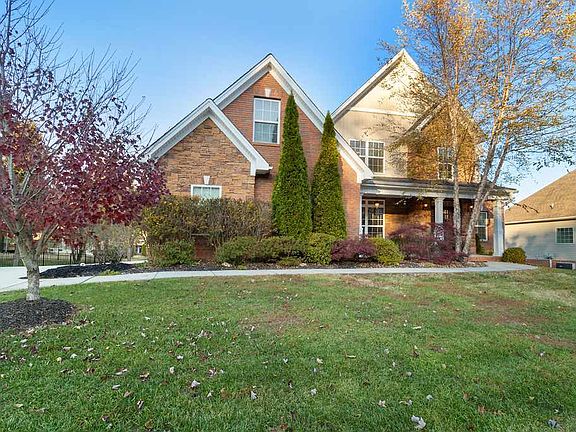 2nd image of 9606 Wiltshire Dr