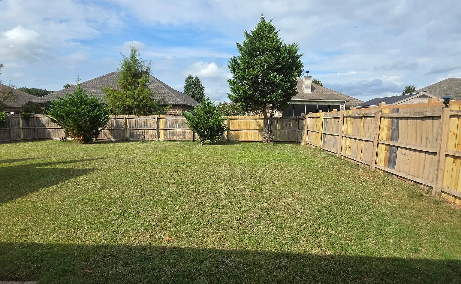 4 bed, 1553 sqft, $2,000 — Photo 3