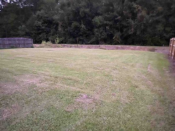 3rd image of 6710 Willie Lou Ave
