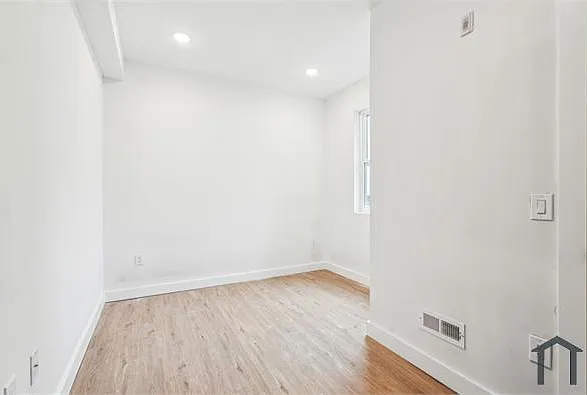 4163 Mantua Ave #3 — Photo 13