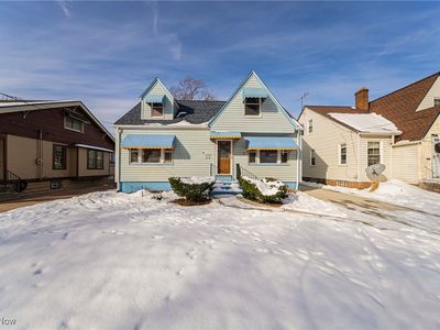15722 Lydian Ave, Cleveland, OH, 44111